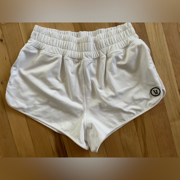 White Vuori running shorts - Picture 3 of 3